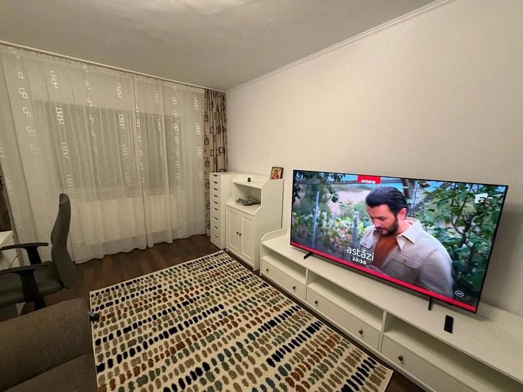 Apartament cu 2 camere decomandat în Exterior Vest