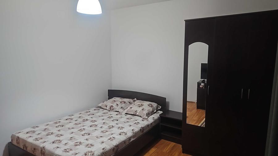 Apartament cu 2 camere decomandat în Exterior Vest