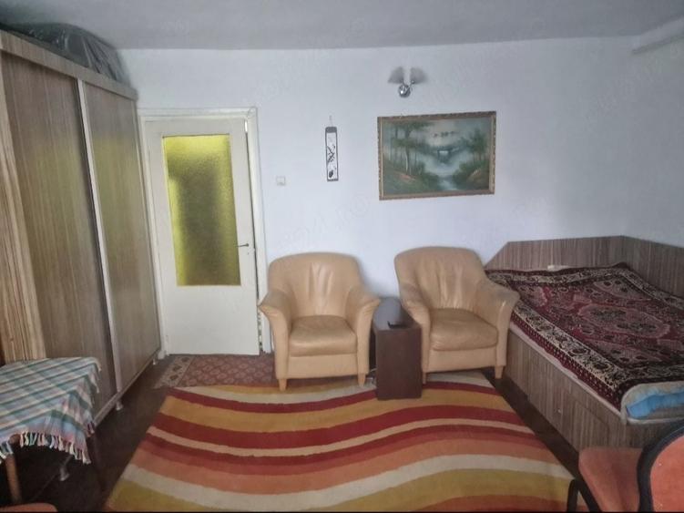 Apartament cu 2 camere decomandat în Dărmănești