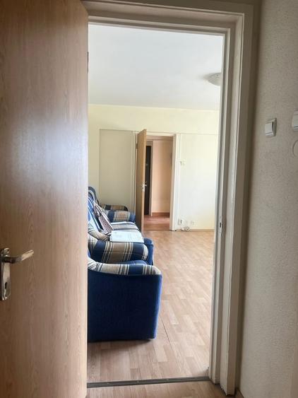 Apartament cu 3 camere decomandat în Gorjului