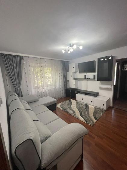 Apartament cu 2 camere decomandat în Brâncoveanu
