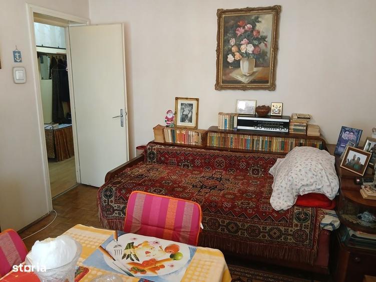 Apartament cu 3 camere decomandat în Grigorescu