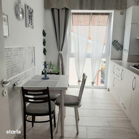 Apartament cu 2 camere decomandat în Primăverii