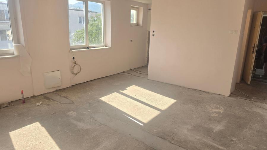 Vand apartament cu 2 camere transformat intr-un apartament cu 1 camera in Deva, - 3