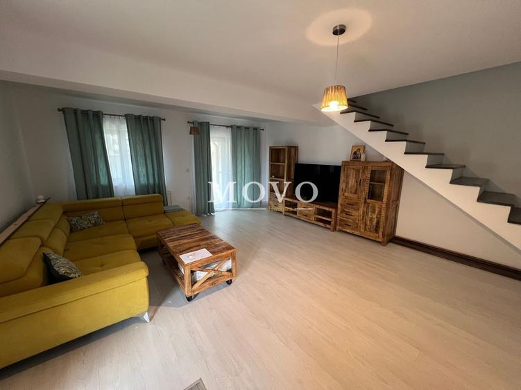 Duplex cu 4 camere cu Canalizare în Giroc