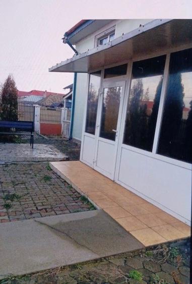 Casă individuală cu 5 camere cu Teren 470 Mp în Săvinești