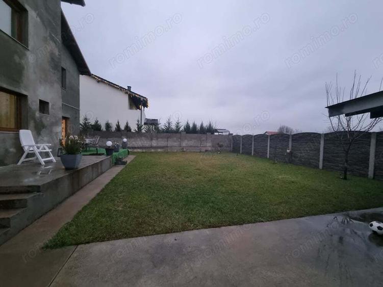 Casă cu 5 camere cu Teren 511 Mp în Ghiroda
