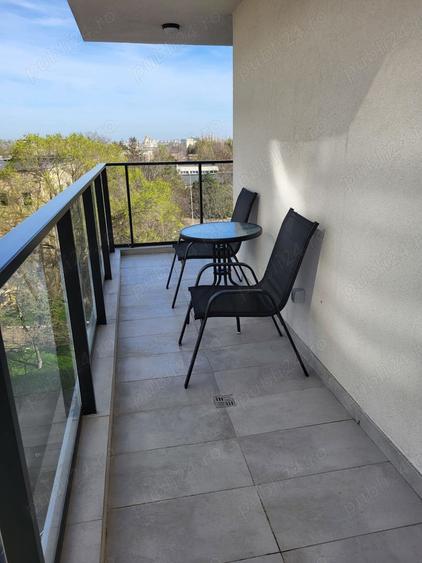 Apartament cu 2 camere semidecomandat în Tomis Nord