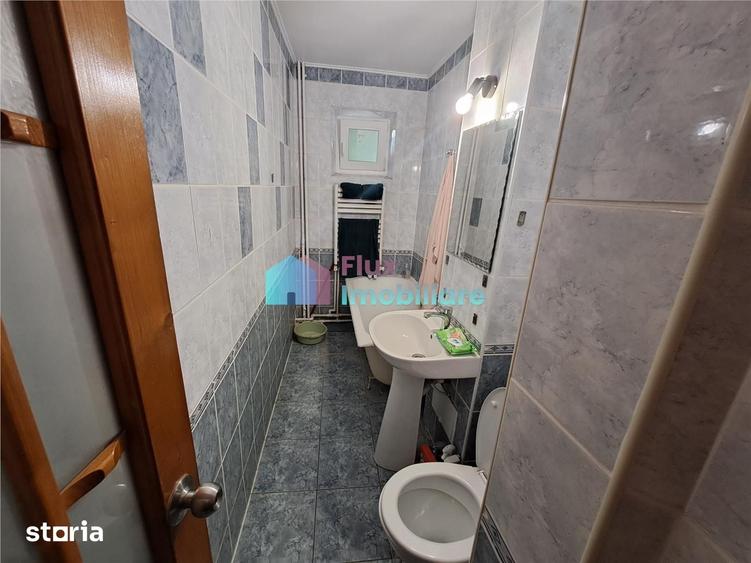 Apartament cu 3 camere semidecomandat în Burdujeni