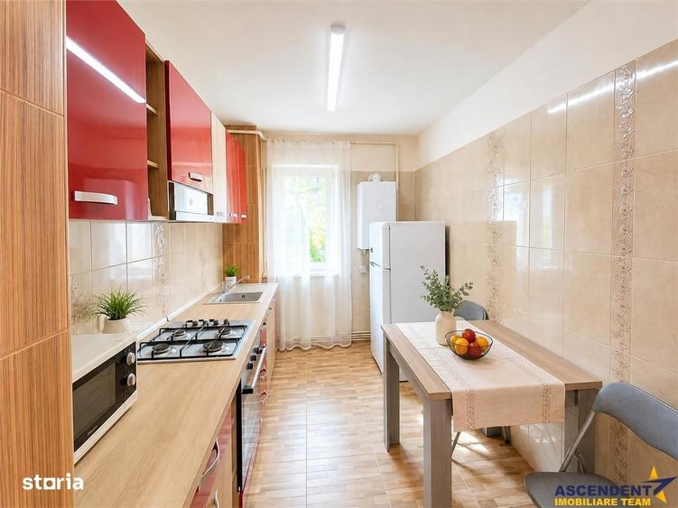Apartament cu 2 camere semidecomandat în Centrul Civic