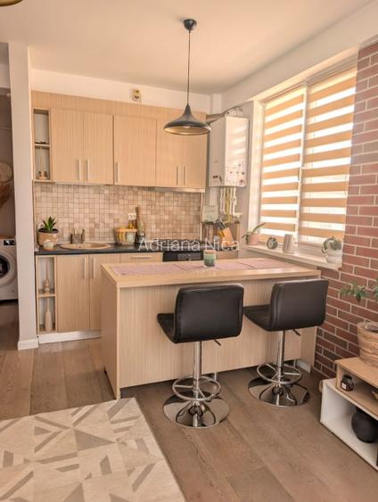 Vând apartament cu 3 camere