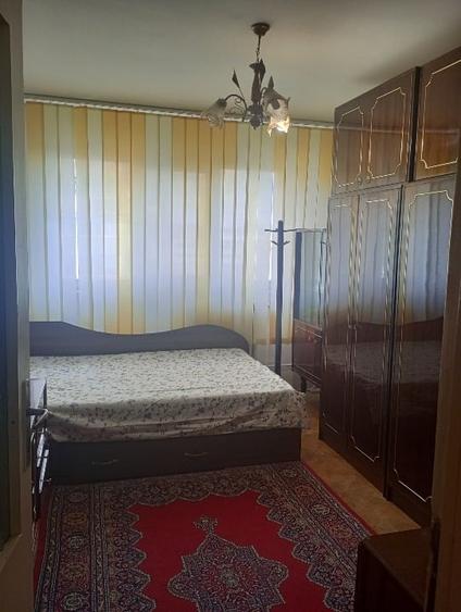 Apartament cu 2 camere decomandat, mobilat în Podu Roș