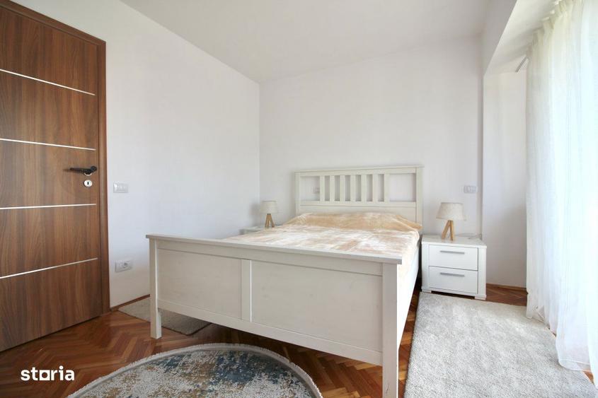 Apartament cu 3 camere, mobilat în Centrul Istoric