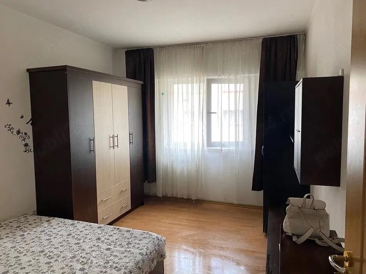 Garsonieră decomandată în Nord