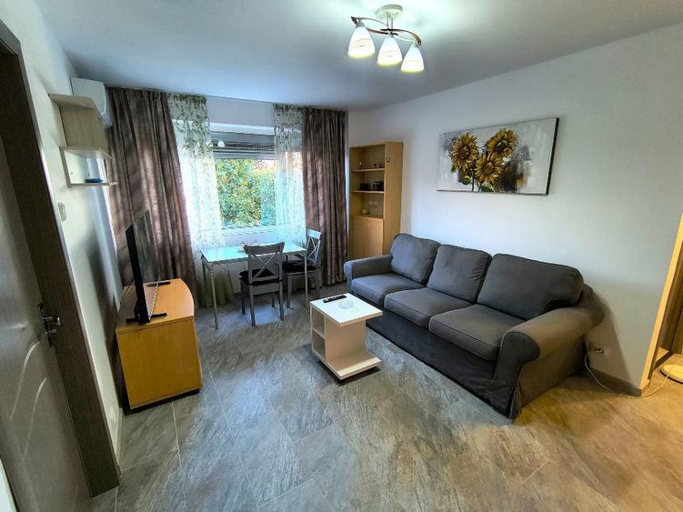 Apartament cu 2 camere semidecomandat, mobilat în Iancului