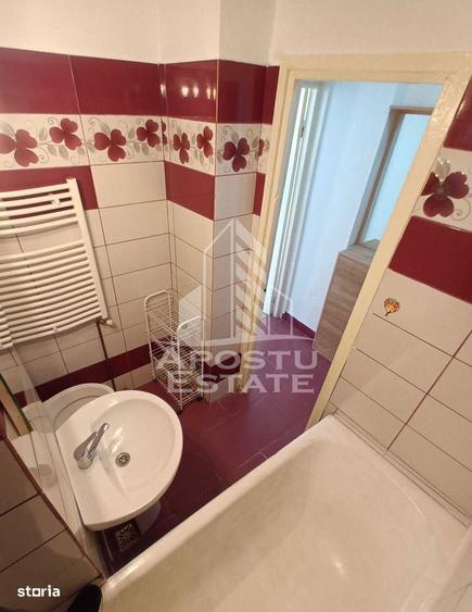 Apartament cu 3 camere, mobilat în Circumvalațiunii