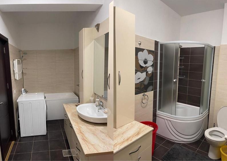 Apartament cu 3 camere în Central