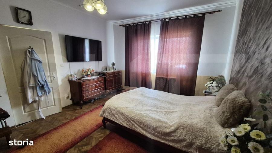 Casă cu 4 camere cu Teren 500 Mp în Titulescu