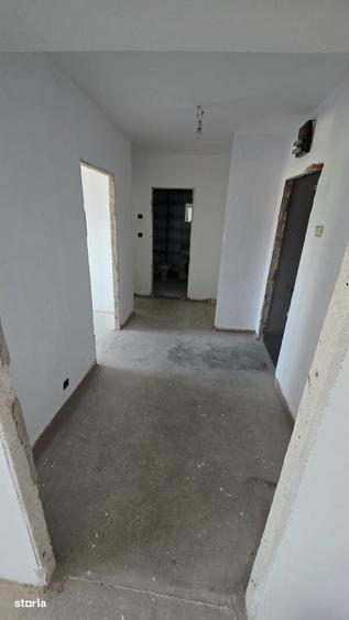 Vand ap cu 2 camere str. Bucuresti - 4