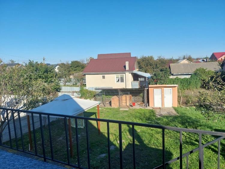 Casă individuală cu 6 camere cu Canalizare în Săucești