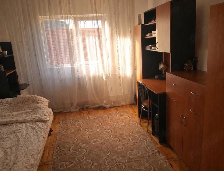 Garsonieră decomandată în Take Ionescu