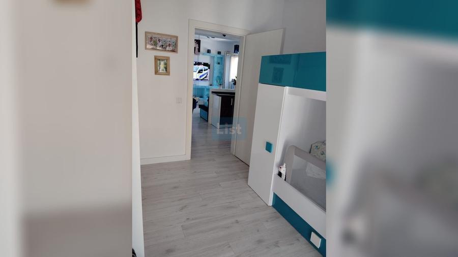 Apartament cu 3 camere în Nord