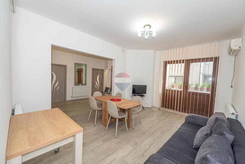 Apartament cu 3 camere semidecomandat, mobilat în Dorobanți