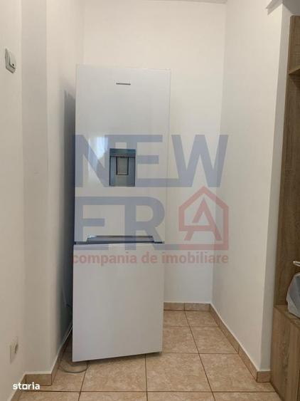 Apartament cu 2 camere semidecomandat în Berceni