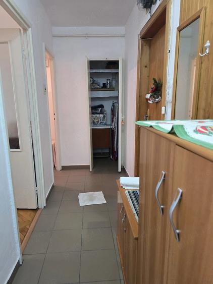 Apartament cu 2 camere Complex Studentesc Profi DALIEI decomandat etaj 2 mobilat utilat liber - 4