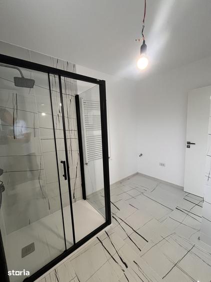 Casă cu 3 camere cu Teren 600 Mp în Lețcani
