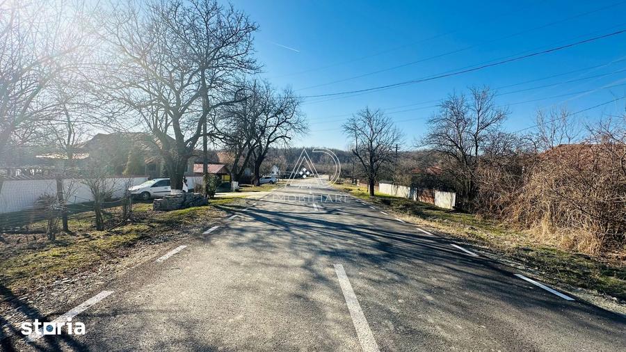 Teren de 5544 mp, în Bâlteni