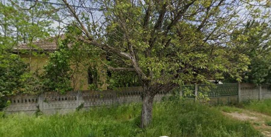 Casă individuală cu 3 camere cu Teren 1200 Mp în Exterior Sud