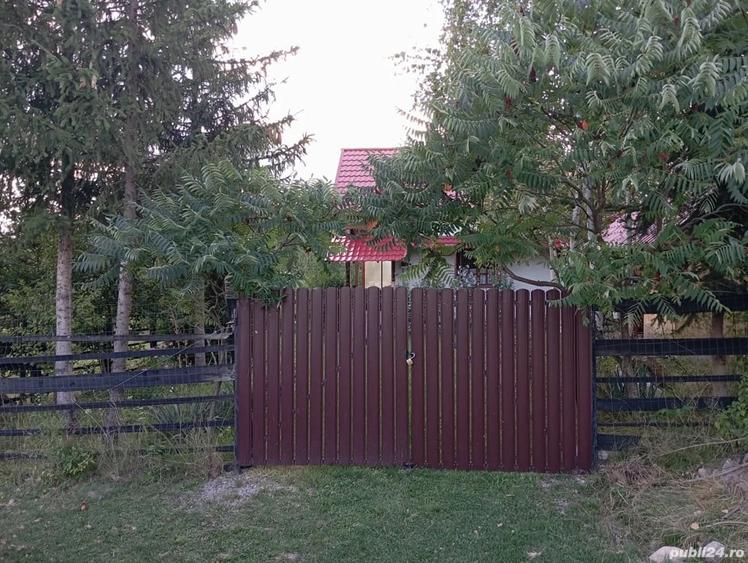 Casă cu 2 camere cu Teren 250 Mp în Ozun
