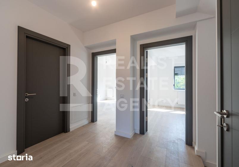 Casă cu 5 camere cu Teren 120 Mp în Central