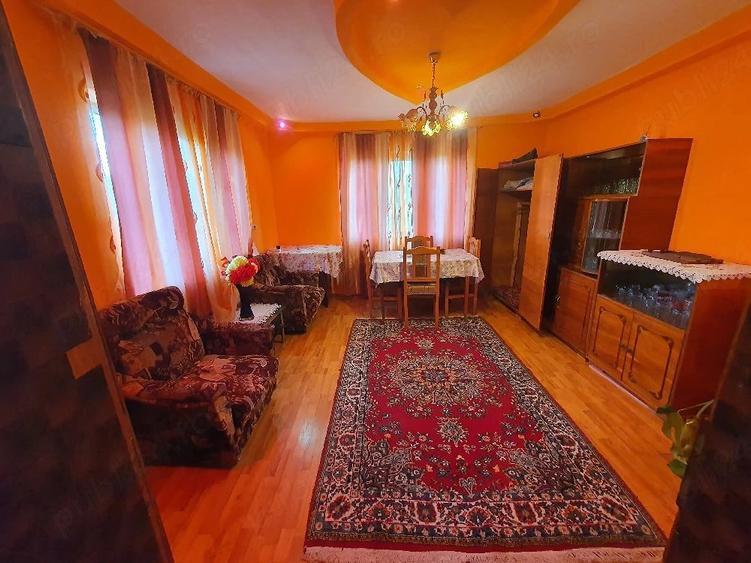 Casă cu Teren 2113 Mp în Tarnița