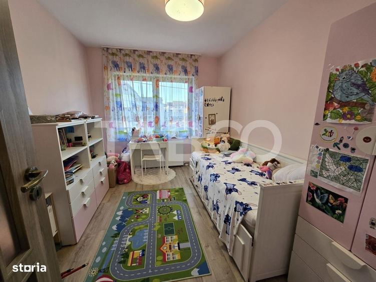 Casă cu 4 camere în Central
