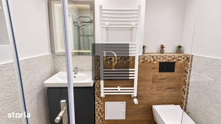 Apartament cu 3 camere decomandat în Astra