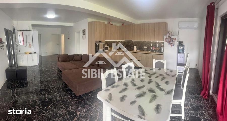 Casă cu 3 camere cu Teren 905 Mp în Central
