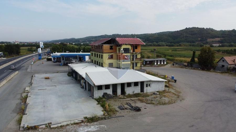 Teren Construcții intravilan de 6526 mp, în Veștem