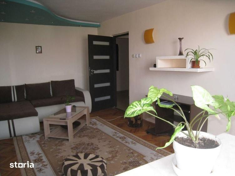 Apartament cu 3 camere decomandat în ICIL