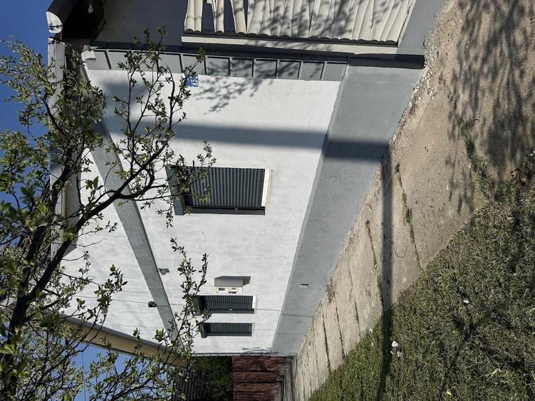 Casă cu 3 camere cu Teren 1454 Mp în Variaș