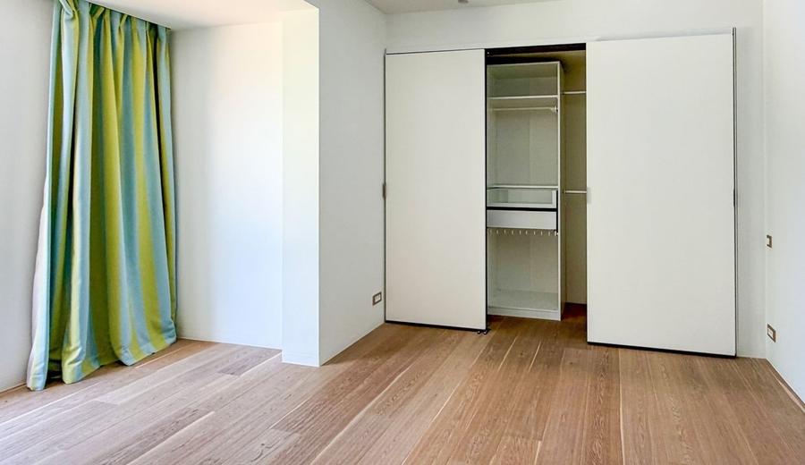 Casă cu 6 camere cu Teren 1000 Mp în Pipera