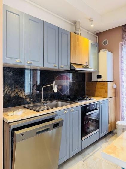 Apartament cu 3 camere decomandat, mobilat în Ștefăneștii de Jos