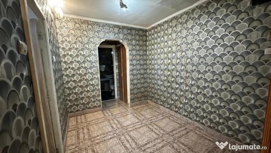 Apartament cu 2 camere decomandat în Popa Șapcă