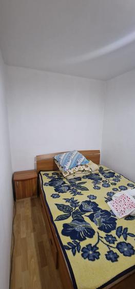 Apartament cu 2 camere semidecomandat în Malu Roșu