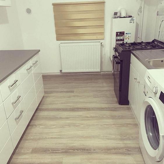Apartament cu 2 camere decomandat în Exterior Vest