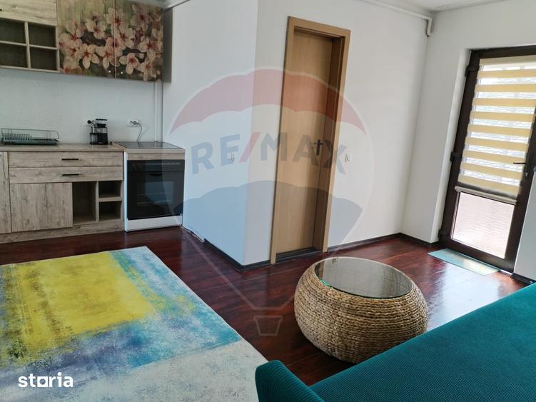 Apartament cu 2 camere, mobilat în Ultracentral