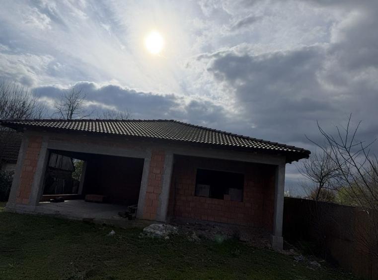 Casa de vanzare Ciumeghiu - 2