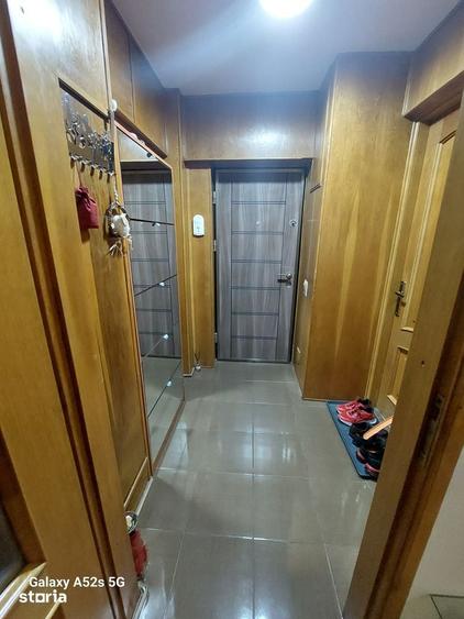 Apartament cu 3 camere în Orizont