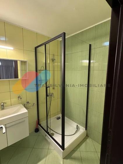 Apartament cu 2 camere semidecomandat, mobilat în Florești
